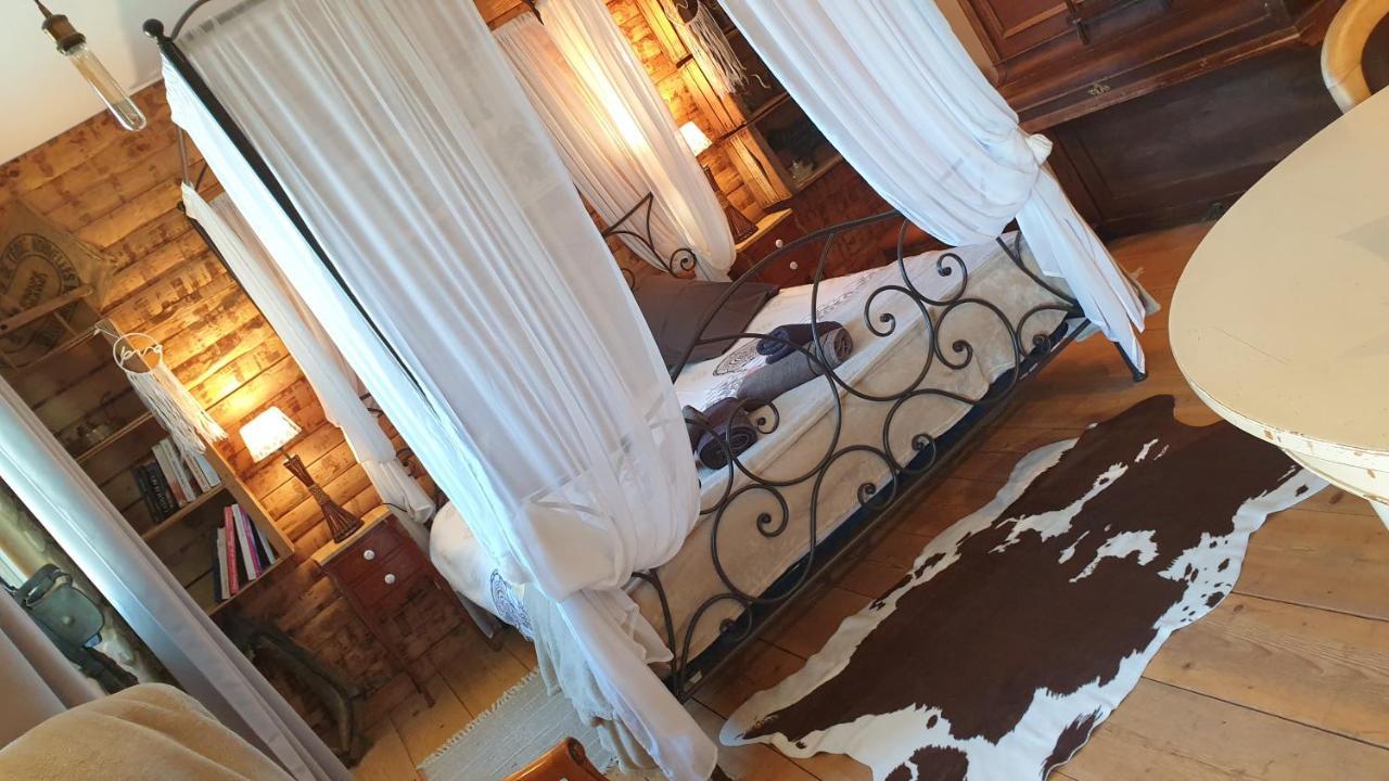 Bed and Breakfast Chambre D'Hotes Le Petit Ranch Los Masos Exterior foto